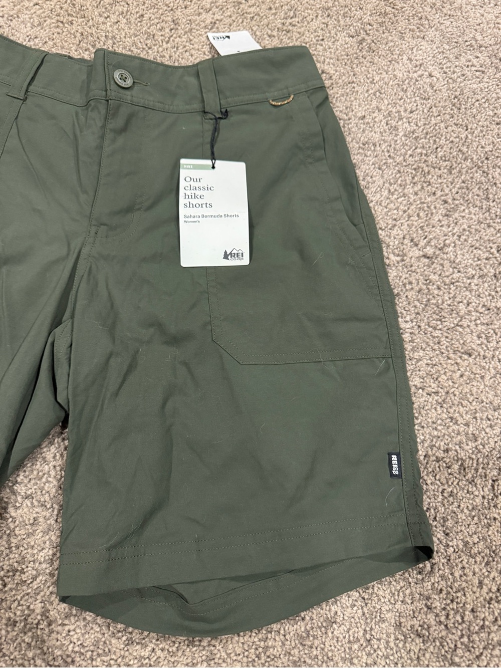 *NWT* REI Shaded Olive Sahara hiking Bermuda Shorts—Size 8 - Picture 4 of 11